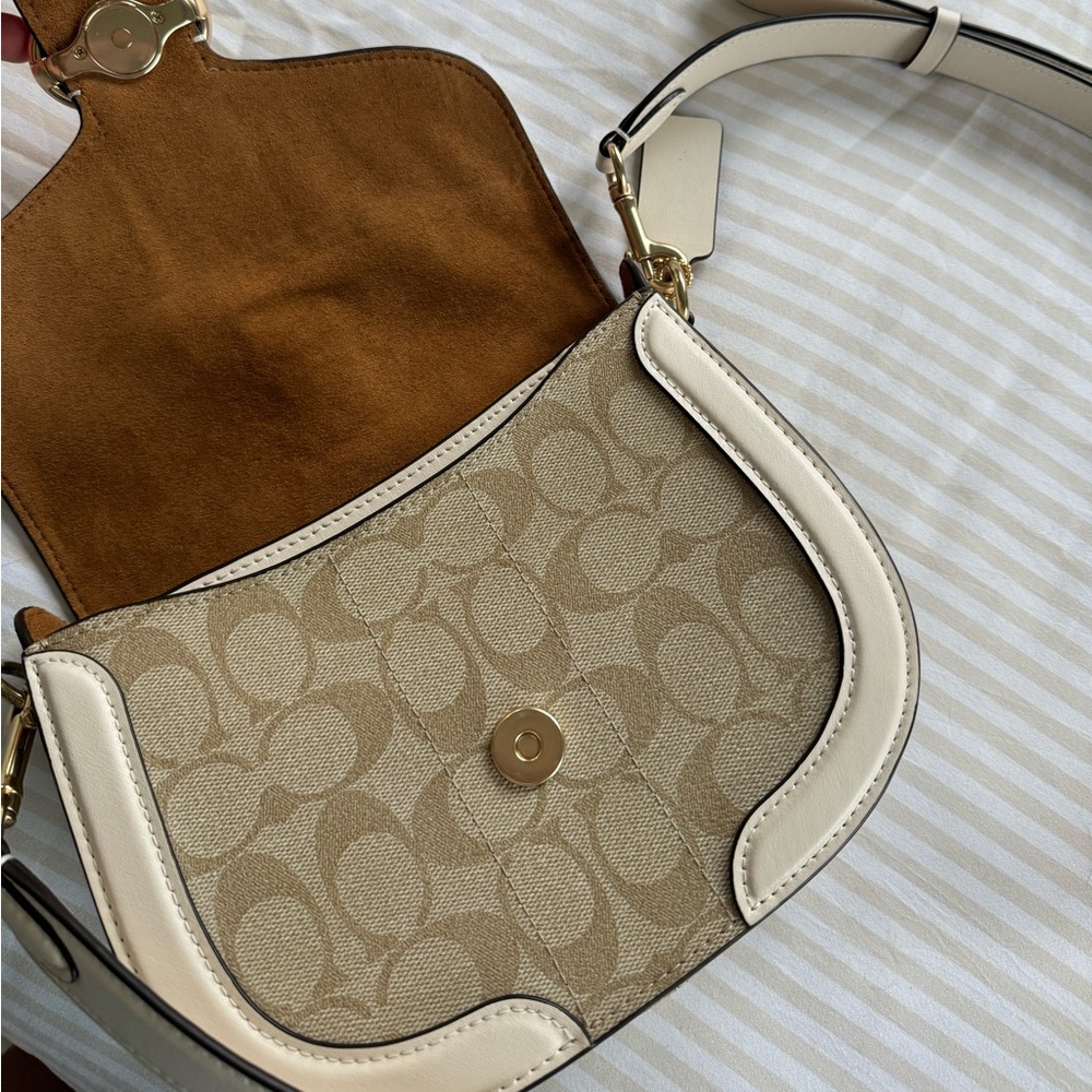 Coach Saddle Bag - Picture 9 of 11